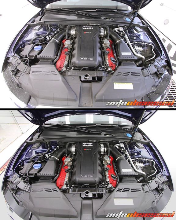 A clean V8. The engine bay of this Audi RS5 was detailed with P21S Tot